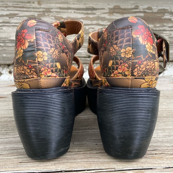 RARE Dr. Martens Adaya Tattoo Koi Fish Floral Wedge Sandals Shoes Women's Size 7 - Picture 8 of 16